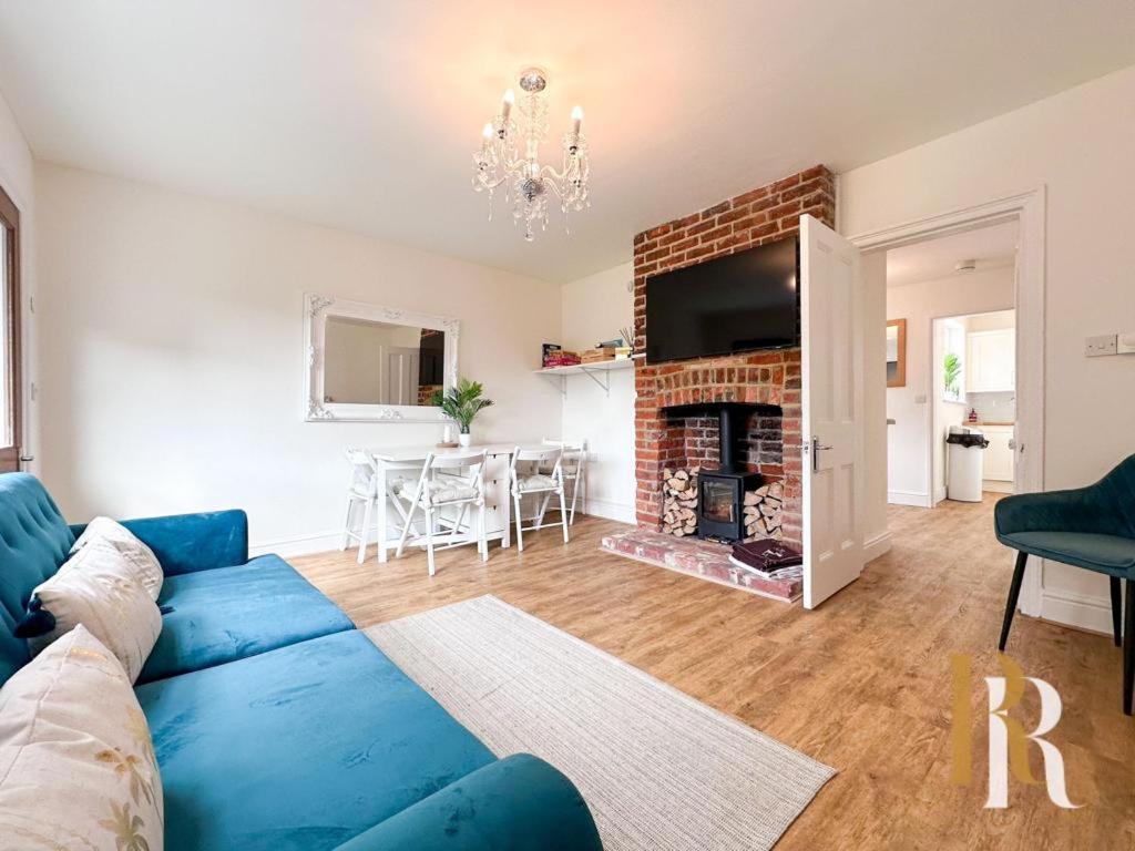 Fisherman'S Cottage - Harwich Breaks - Brand New - Long Stays Available Great Prices - Get In Touch For All Bookings - Cottage In Harwich - Beach Stay Экстерьер фото