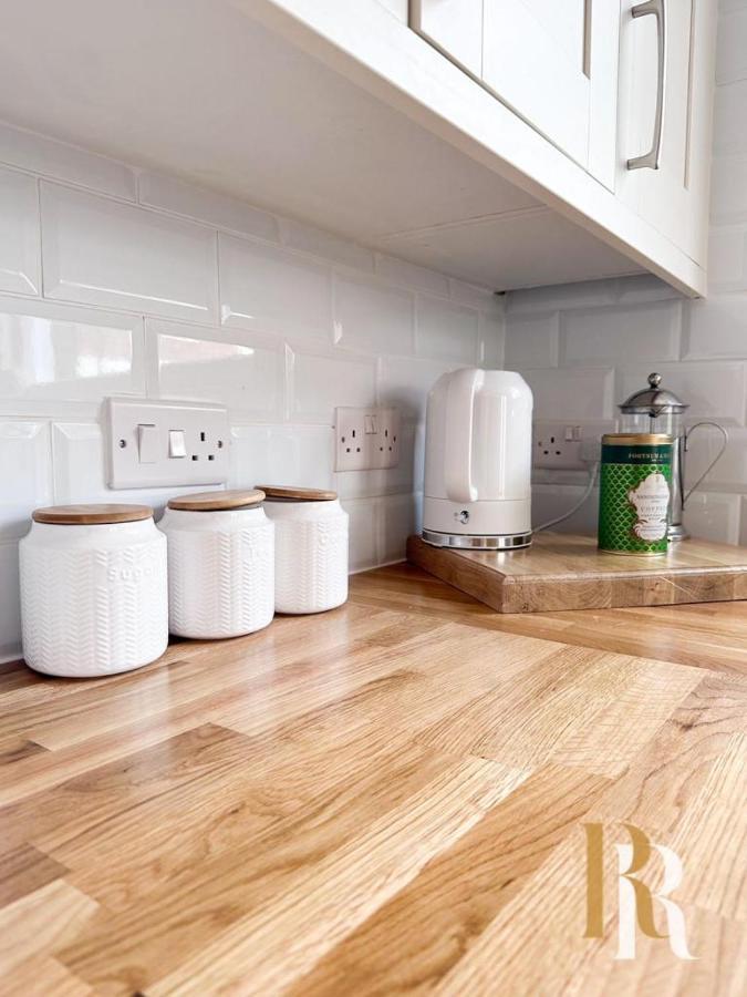 Fisherman'S Cottage - Harwich Breaks - Brand New - Long Stays Available Great Prices - Get In Touch For All Bookings - Cottage In Harwich - Beach Stay Экстерьер фото